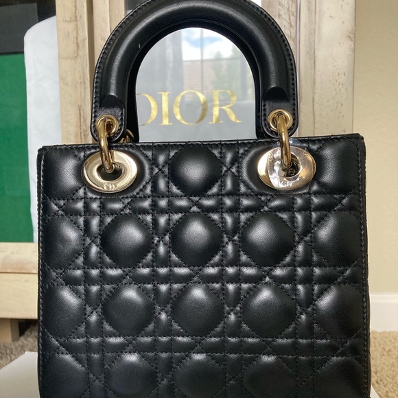 Small Lady Dior My ABCDIOR Bag in Noir with Tonal Enamel D. I. O. R. Charms - Picture 3 of 16